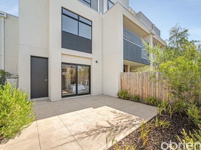 Townhouse for rent in Carrum Downs, Melbourne