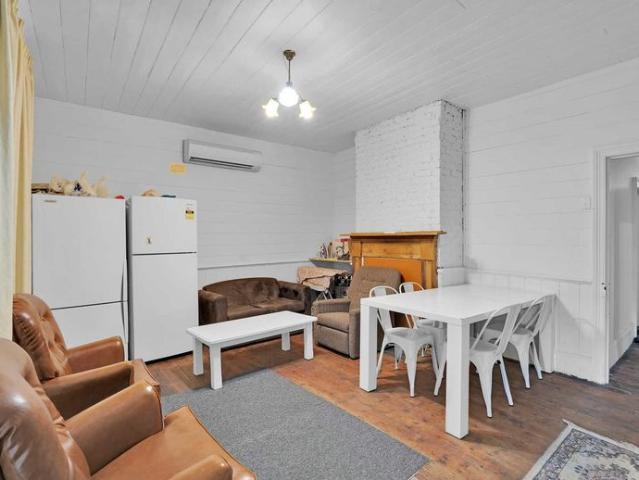 Room for rent in Launceston, Tasmania