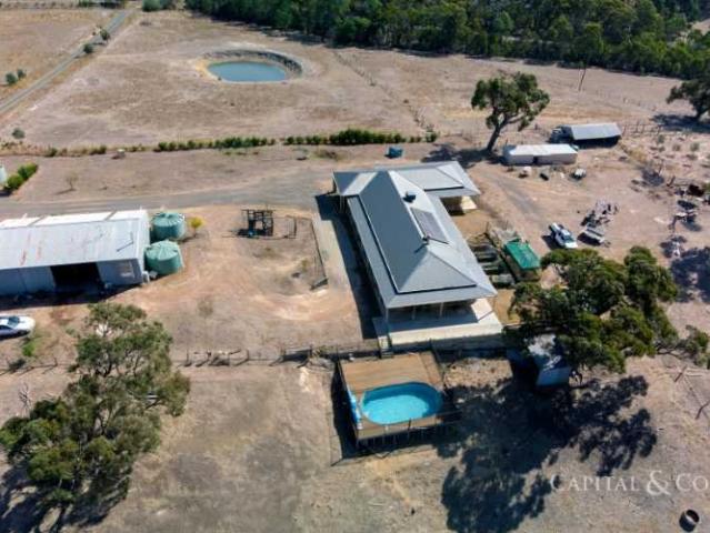 House for rent in Kilmore East, Victoria