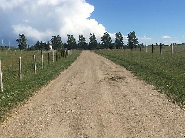 House for rent in Wedgewood, Alberta