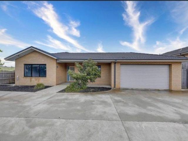 Apartment for rent in Camerons Creek, Victoria
