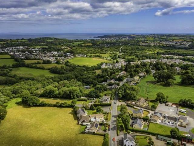 Room for sale in Begelly, Wales
