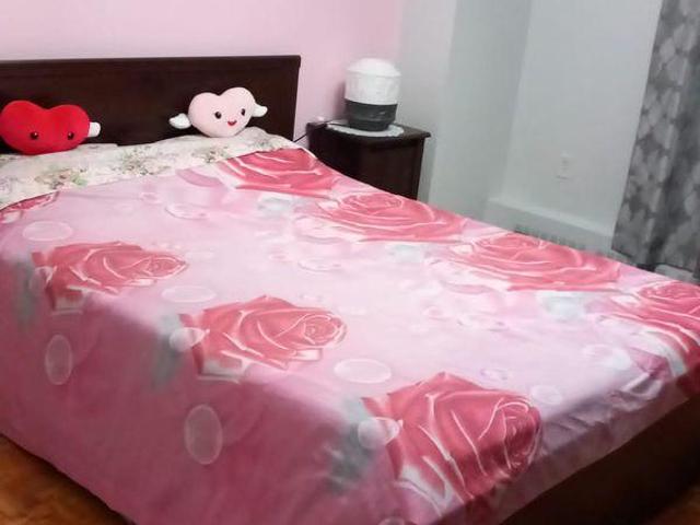 Room for rent in Georgina, Ontario