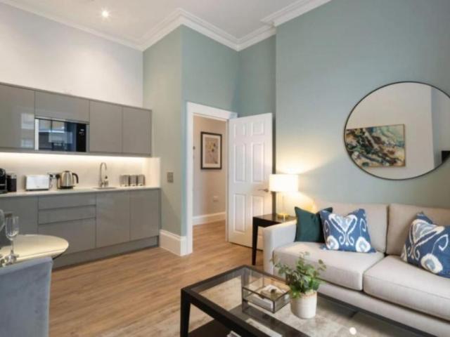 Room for rent in Spike Island, Feckenham