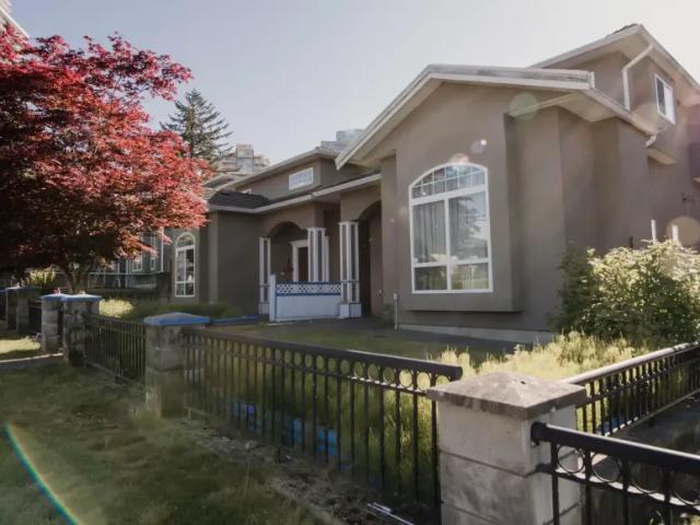 Room for rent in Burnaby
