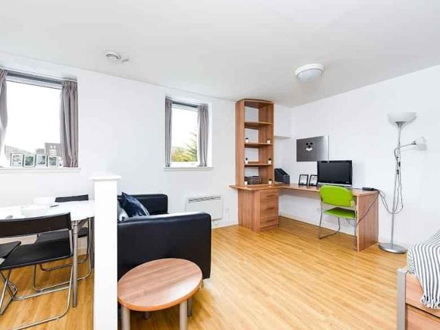 Room for rent in Pleasance, City of Edinburgh