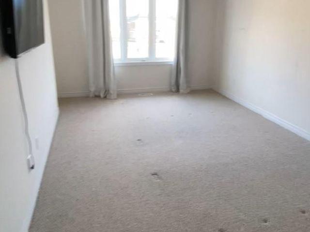 Room for rent in Ancaster, Ontario