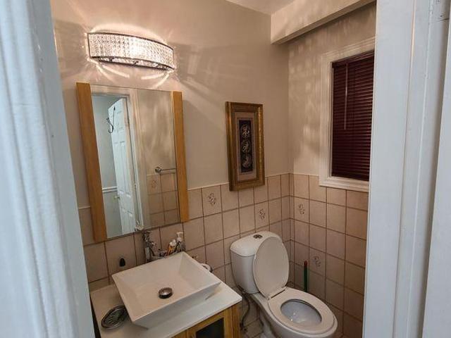 Room for rent in Mississauga, Ontario
