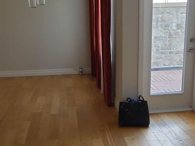 Room for rent in Mississauga, Ontario