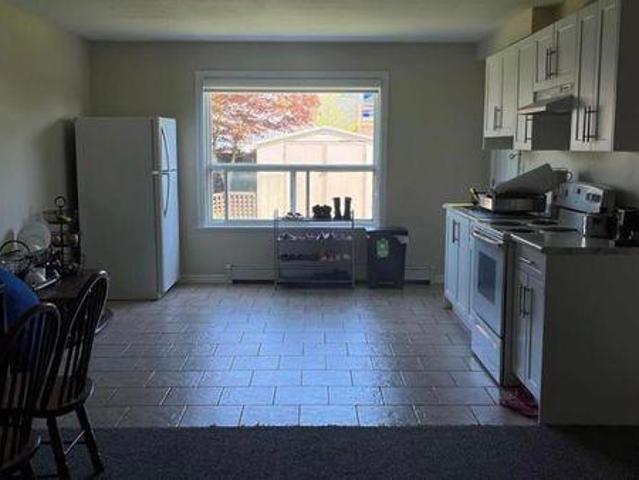 Room for rent in New Westminster, British Columbia