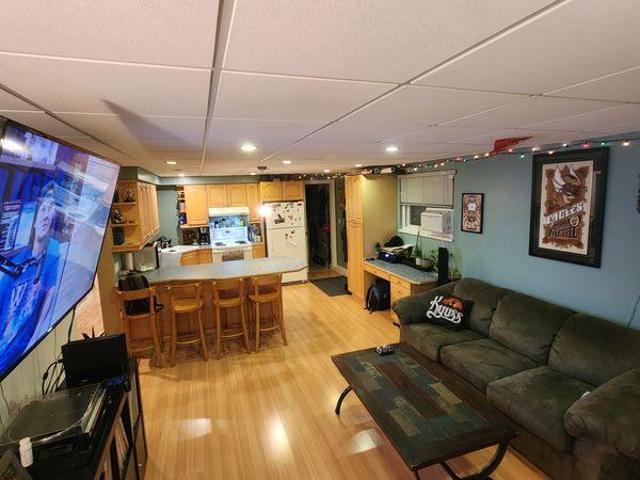 Room for rent in New Westminster, British Columbia