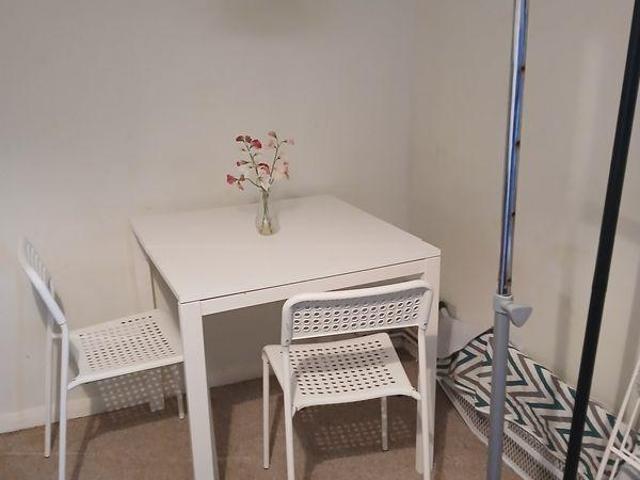 Room for rent in Fishersgate, West Sussex