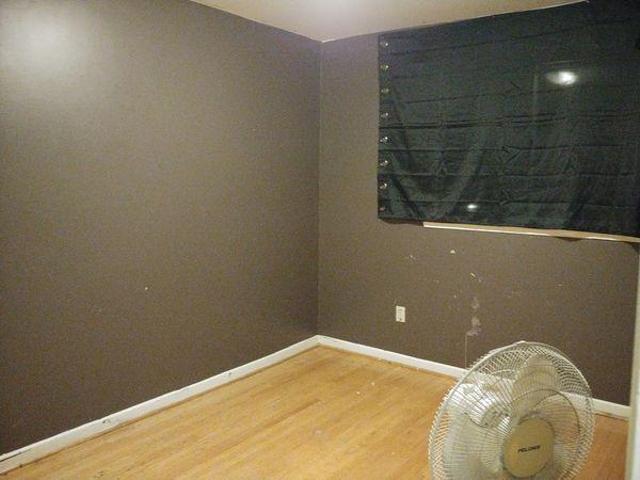Room for rent in Woburn, Ontario
