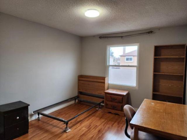 Room for rent in Woburn, Ontario