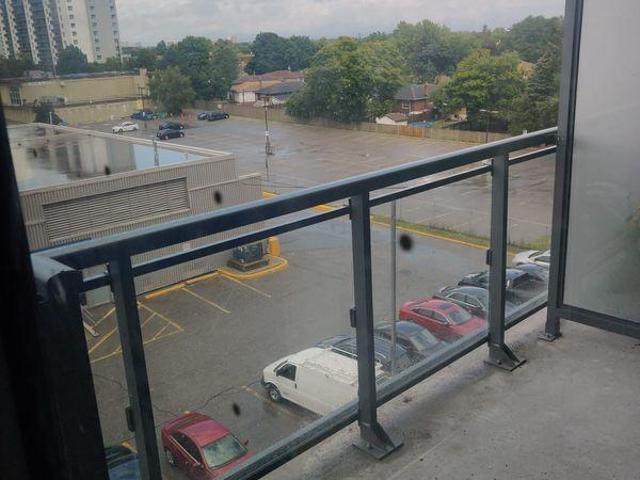 Room for rent in Woburn, Ontario