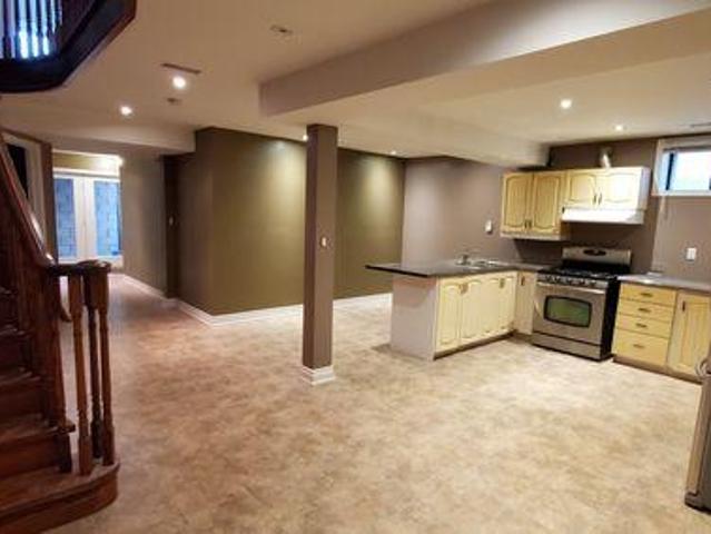 Room for rent in Woburn, Ontario