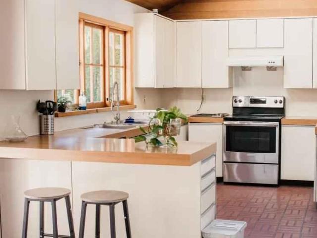 Room for rent in Vancouver, British Columbia