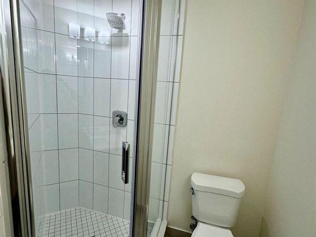 Room for rent in Vaughan