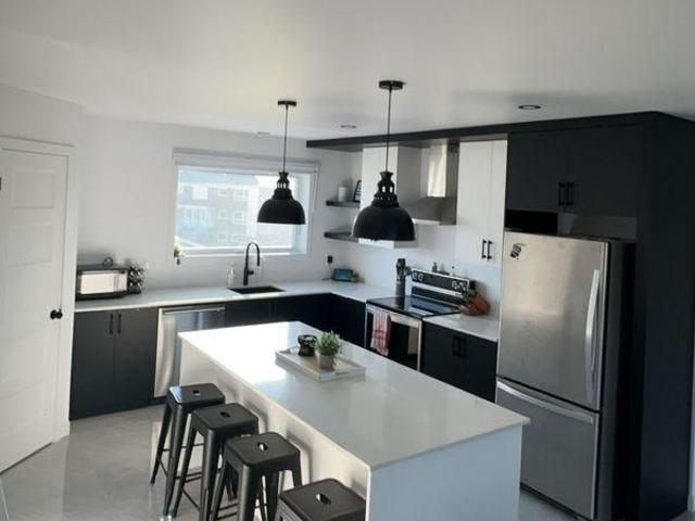 Room for rent in Victoriaville, Quebec