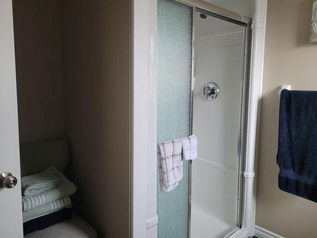 Room for rent in Woodstock, Ontario