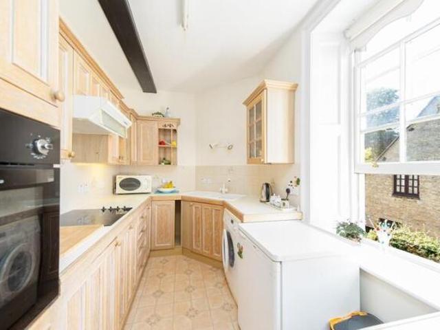 Room for sale in Evershot, Oxfordshire