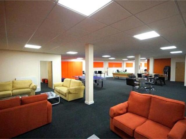 Room for sale in The Haulgh, Lee Bank