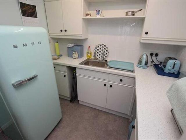 Room for sale in Moulsham, Chelmsford