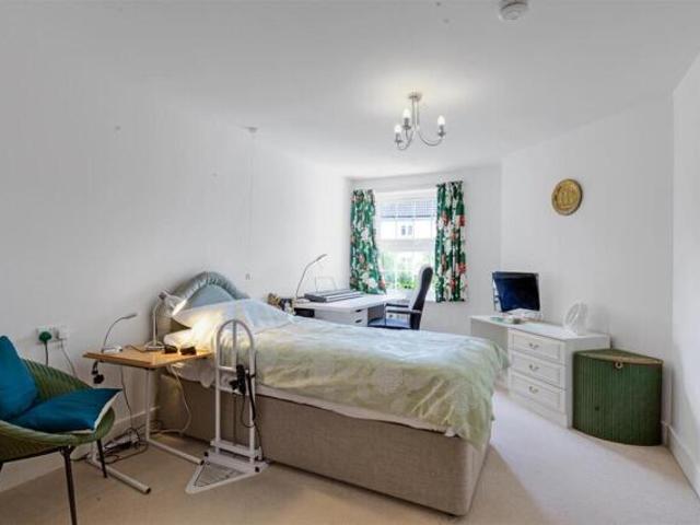 Room for sale in Ongar, Epping