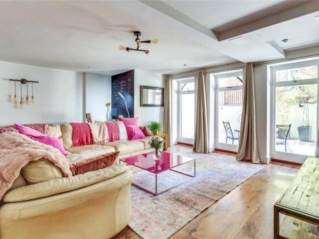 Room for sale in Henley-on-Thames, Berrick Salome