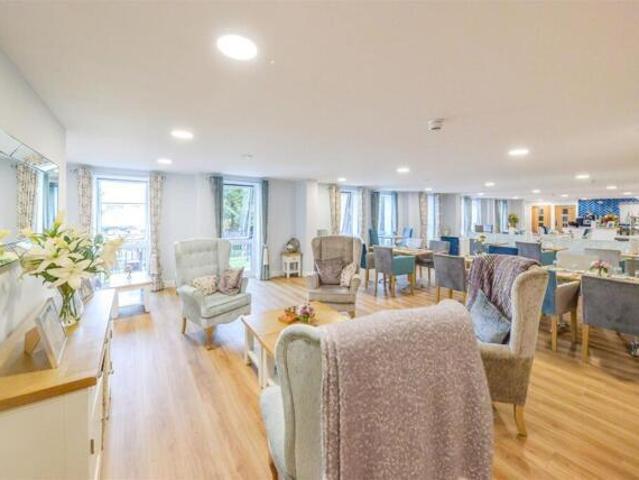 Room for sale in Hertford, Colliers End