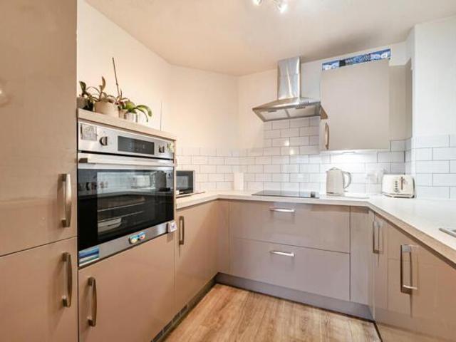 Room for sale in Swanley, The Butts