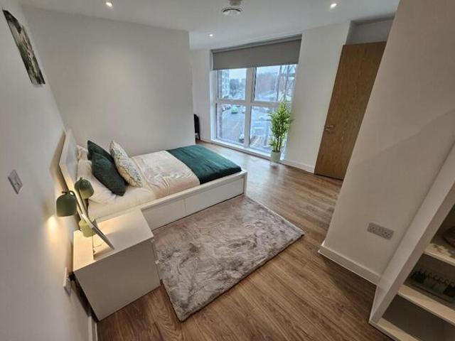 Room for sale in Pendleton, Salford