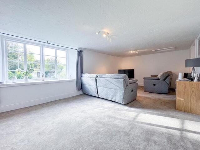 Room for sale in Haccombe with Combe, Bridford