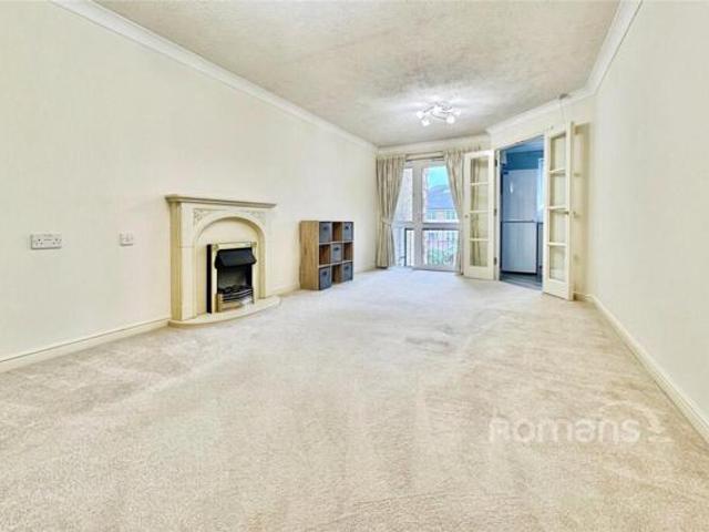 Room for sale in Little Sandhurst, Isle Of Man