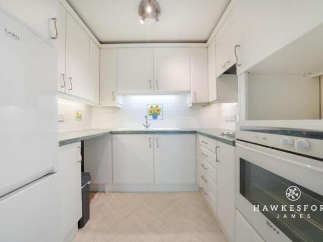 Room for sale in Chalkwell, Oad Street