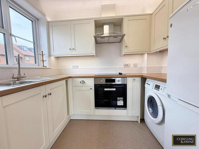 Room for sale in Wickford