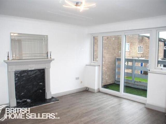 Room for sale in Colshaw Farm, Wilmslow