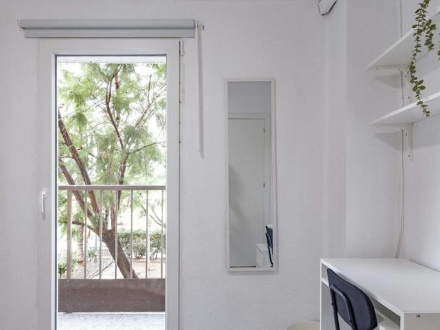 Habitación en alquiler en Barri dels Ollers, l'Horta Sud