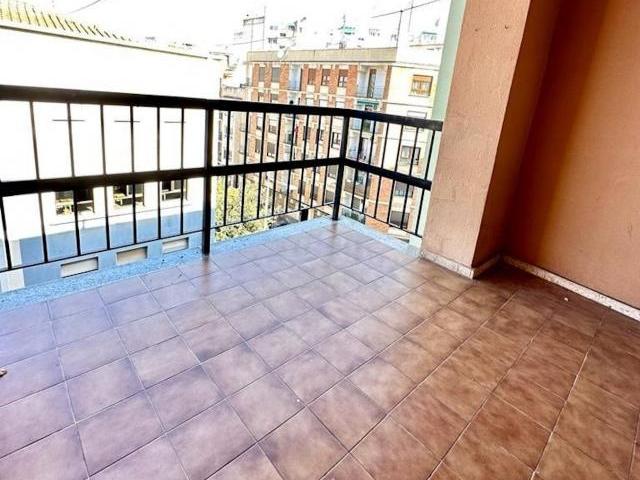 Habitación en alquiler en Grup Sant Vicent Ferrer, Castellón De La Plana