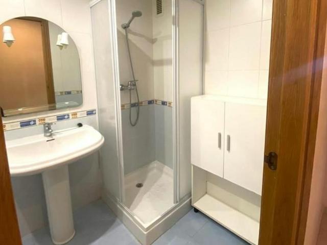 Habitación en alquiler en Grup Sant Joaquim, Castellón De La Plana