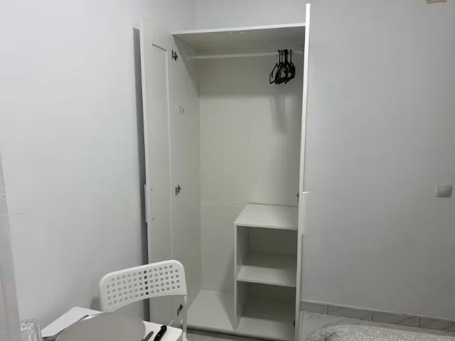 Habitación en alquiler en La Avanzada - La Cueva, Fuenlabrada