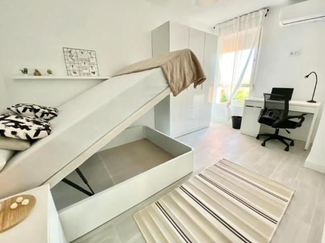 Habitación en alquiler en Juan de la Cierva, Getafe