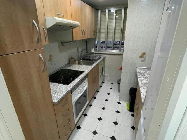 Habitación en alquiler en Juan de la Cierva, Getafe