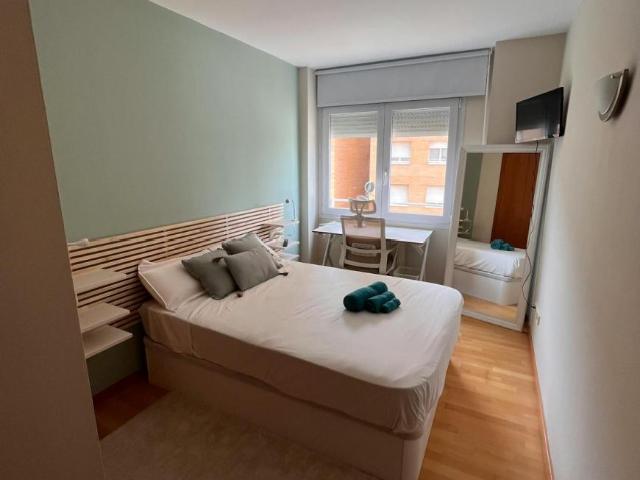 Habitación en alquiler en Eixample, Gironès