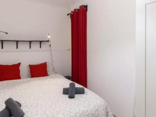 Habitación en alquiler en Districte III, Barcelonès