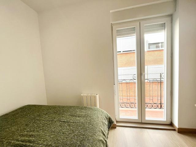 Habitación en alquiler en San Diego, Madrid