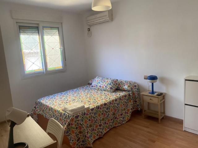 Habitación en alquiler en Cruz del Humilladero, Málaga