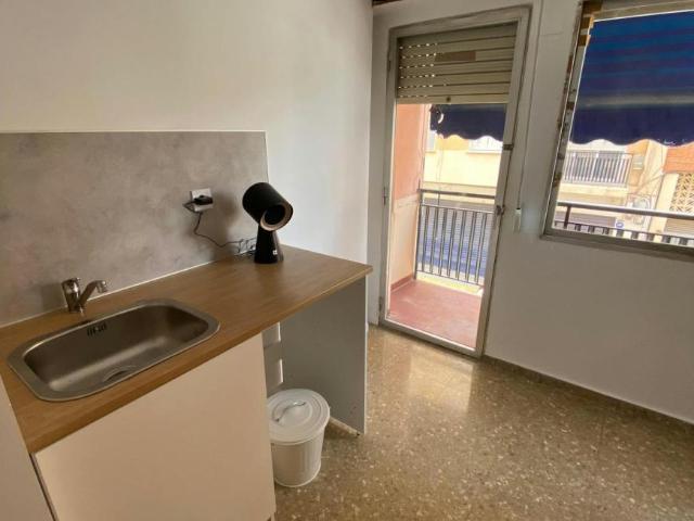 Habitación en alquiler en Manises, Valencia