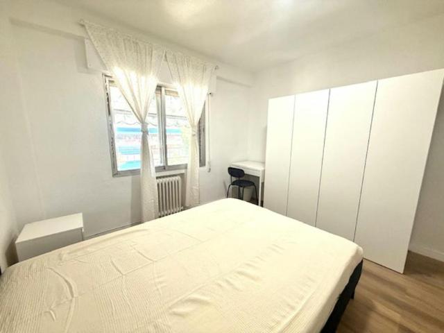 Habitación en alquiler en Iviasa, Móstoles