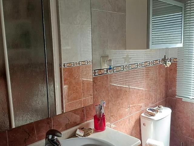 Habitación en alquiler en Montenuño, Oviedo